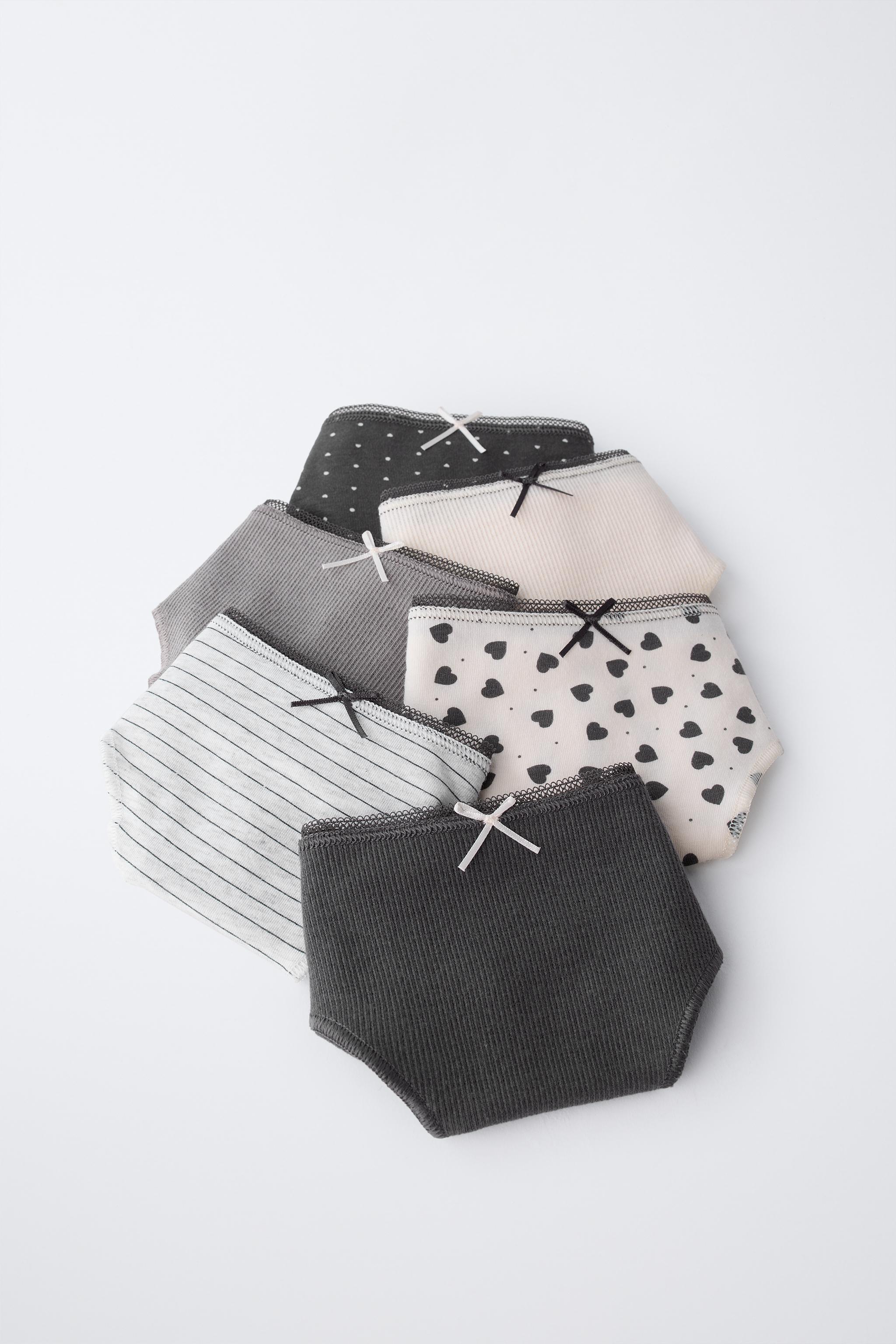 6- ANS/ LOT DE SIX CULOTTES IMPRIMÉES